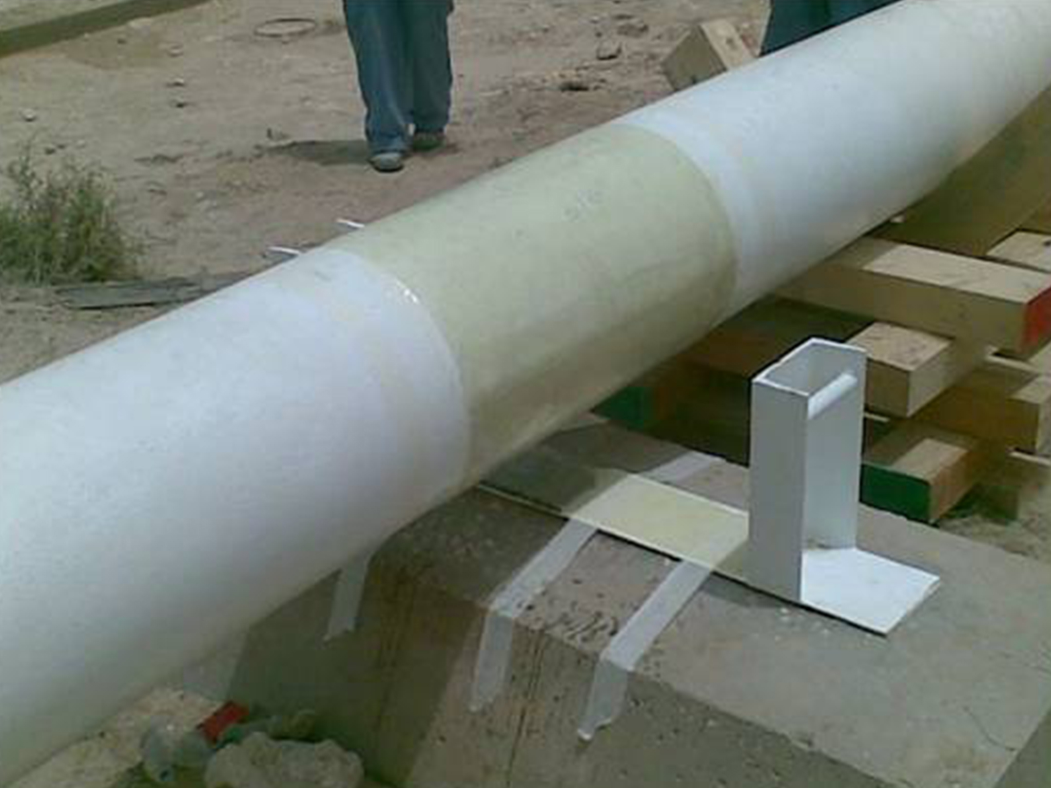 Pipe Supports and Field Joints Solartech