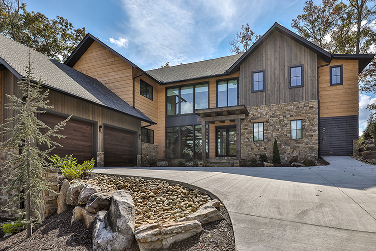 OLD TOCCOA FARM McCOY COTTAGE SOLATECT Design + Build