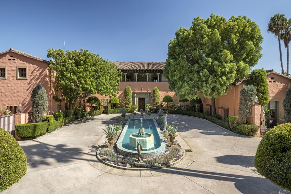 William Randolph Hearst’s Grand L.A. Mansion Lists For 90 Million