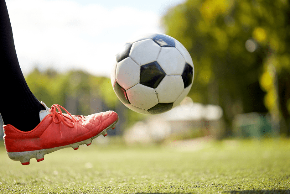 What’s The Difference Between Rugby Boots & Soccer Boots? Sole Motion