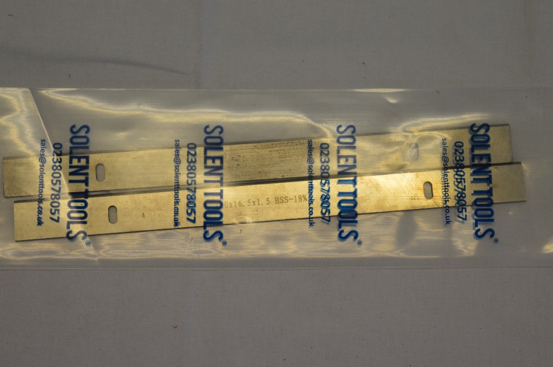 Planer Thicknesser Blades ZIPPER 21HB204