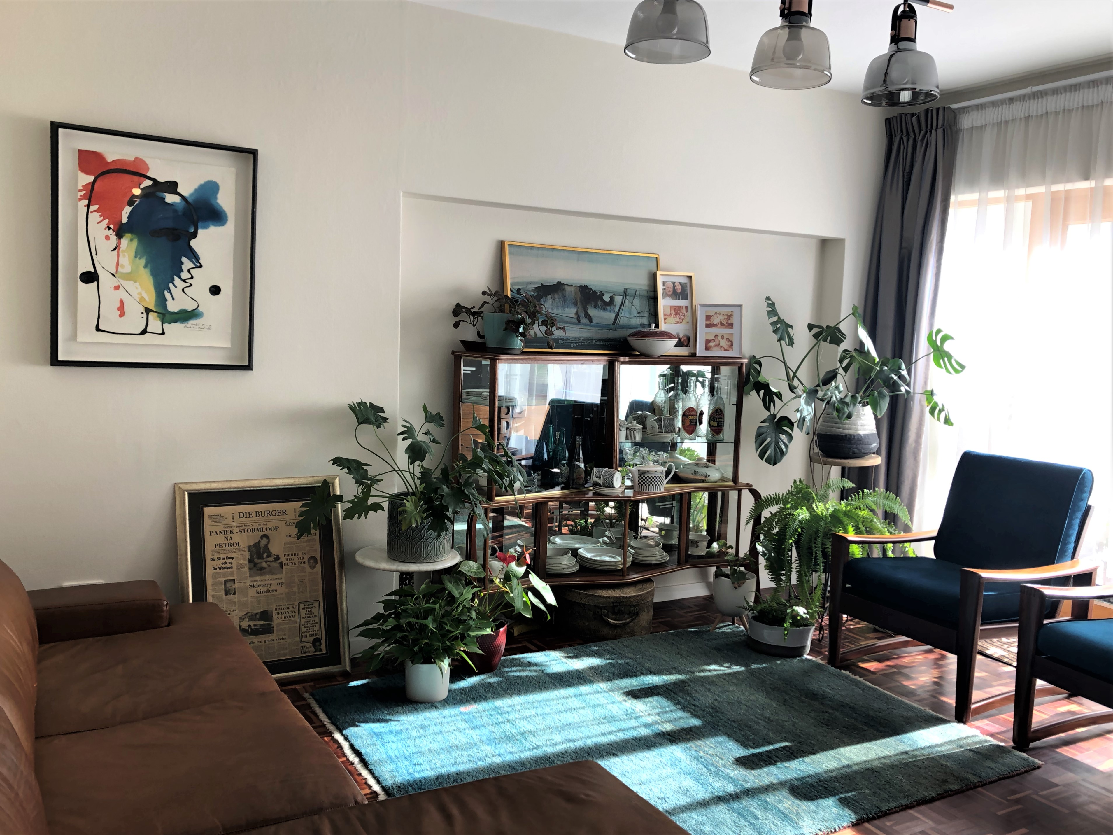 * R 9 750.00 PM * Immaculate and Spacious One Bedroom Apartment with walk around Balcony and