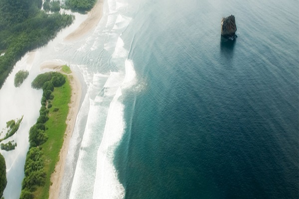 The best surfing at Witch Rock