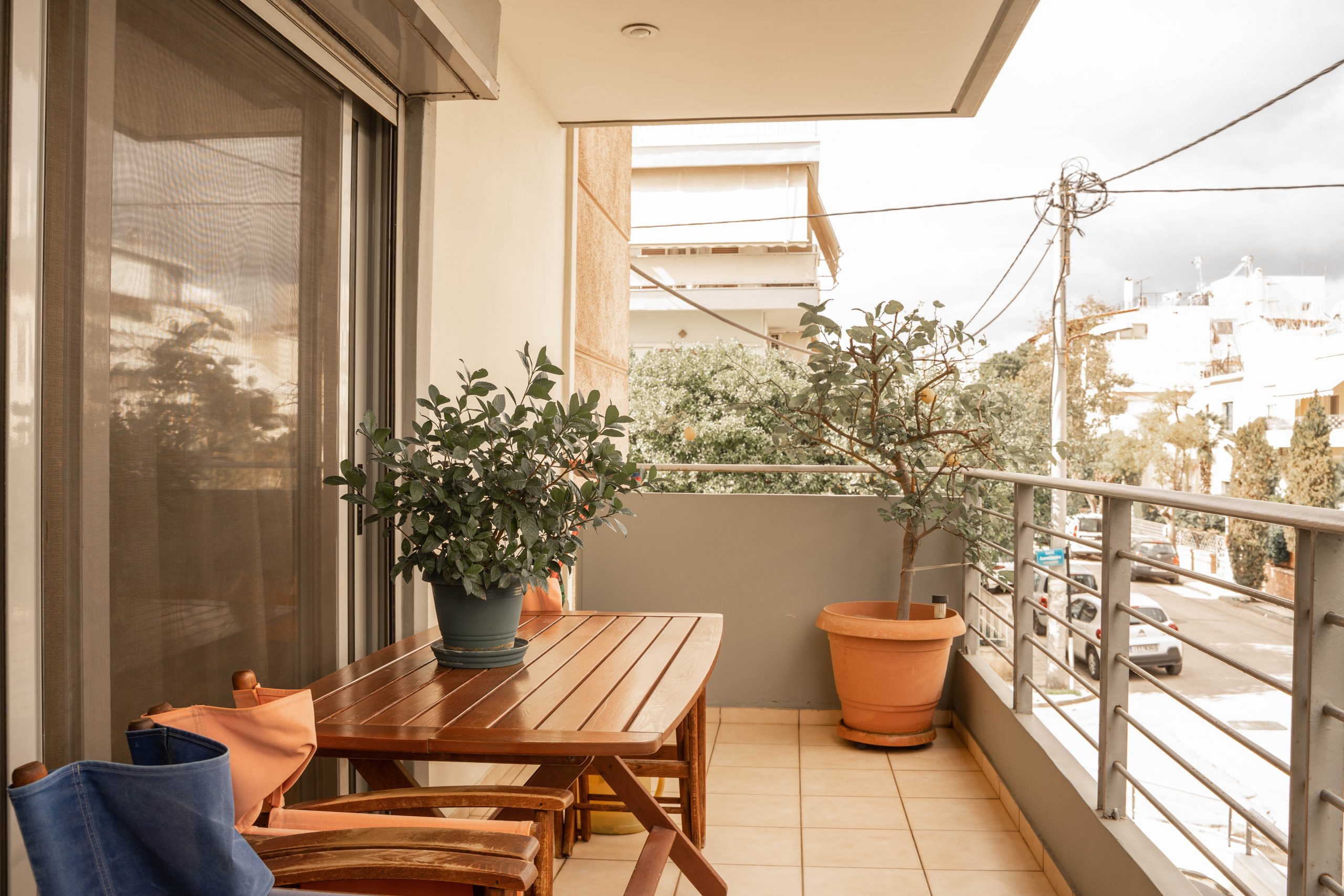 3 BEDROOM APARTMENT, MOSCHATO, ATHENS Solid Estate