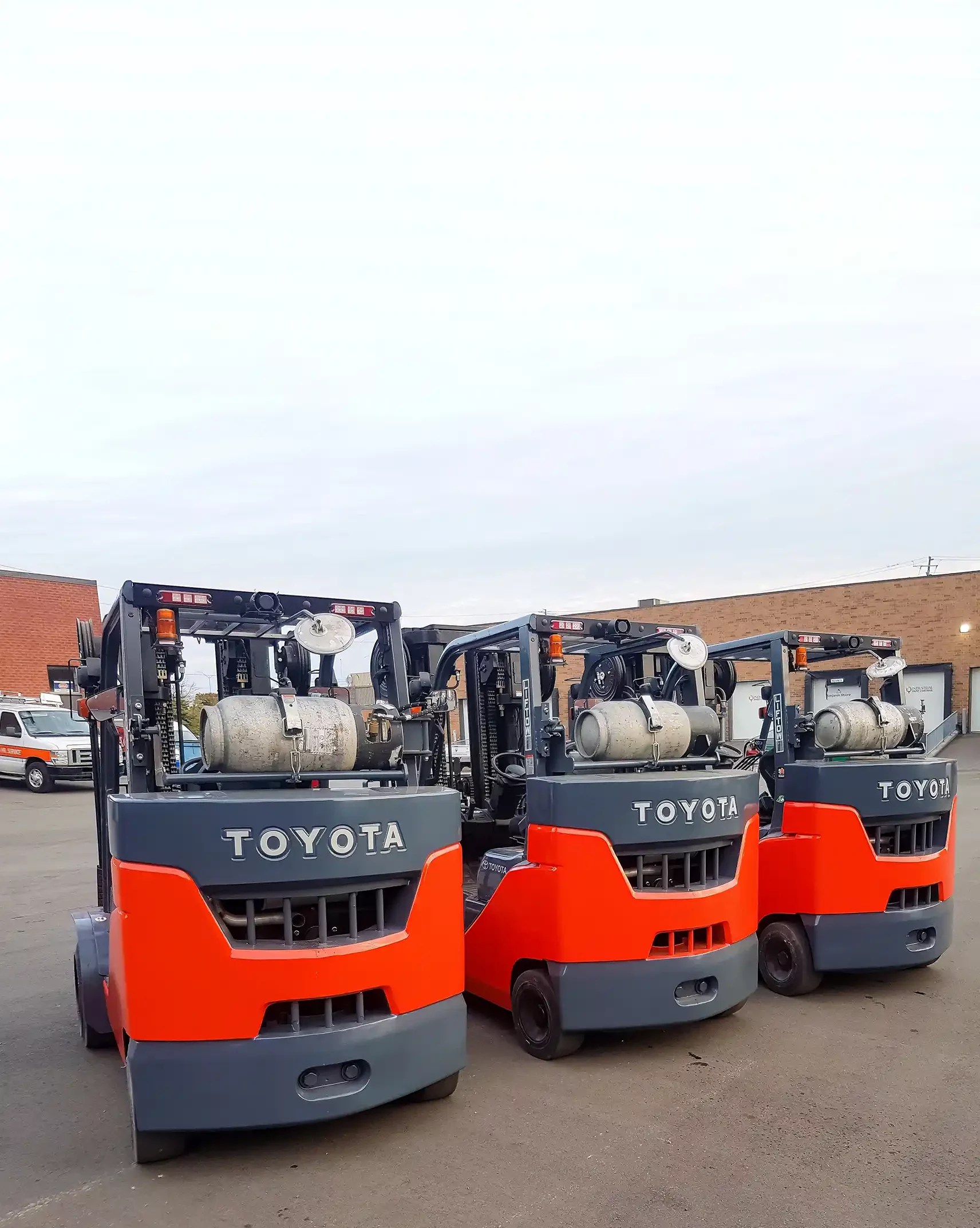 Forklift Rental In Toronto And Southern Ontario Solid Hook