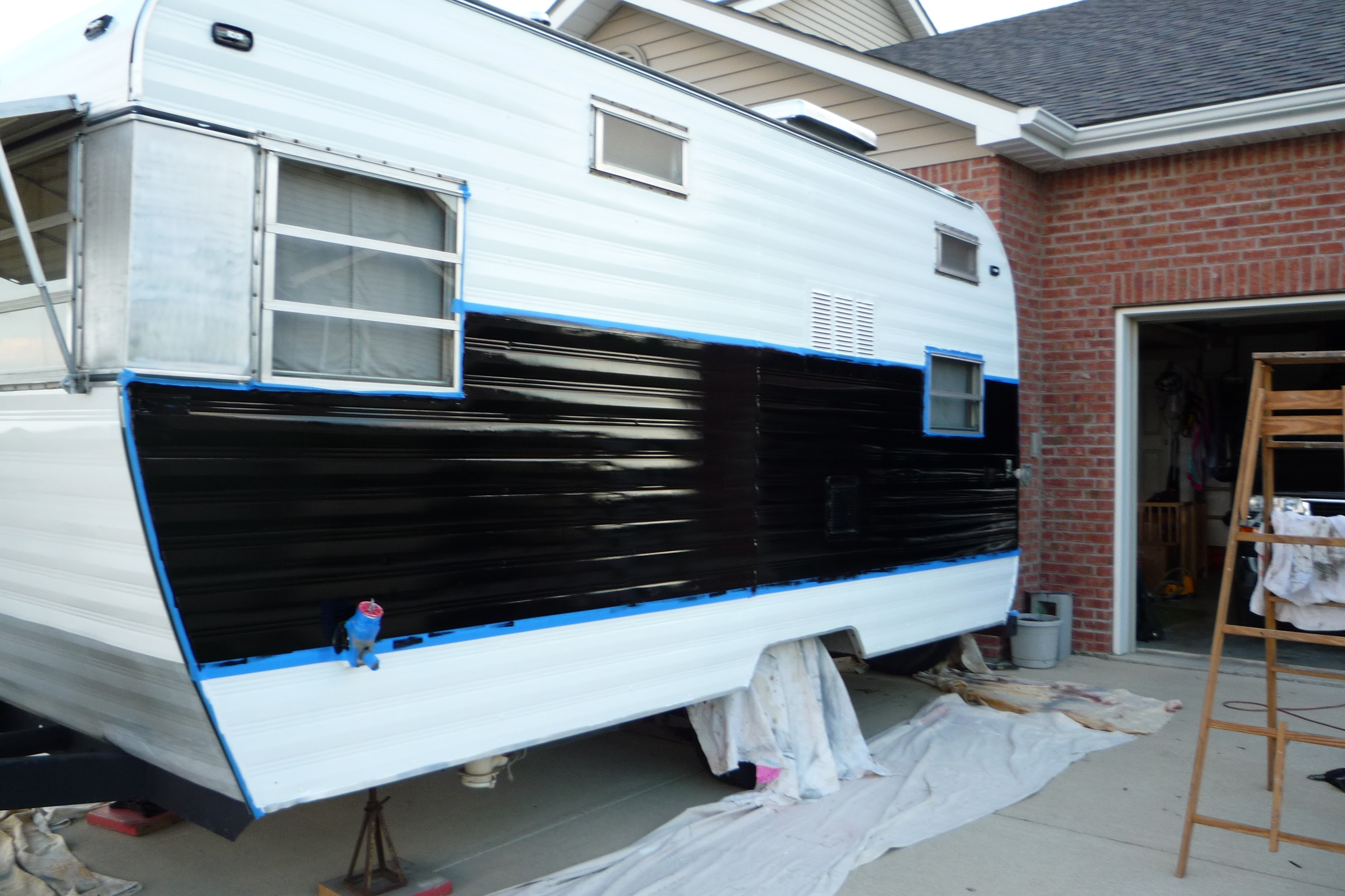 RV 1 1970 Fan Lee Liner SOLID OAKS RV TRAIL