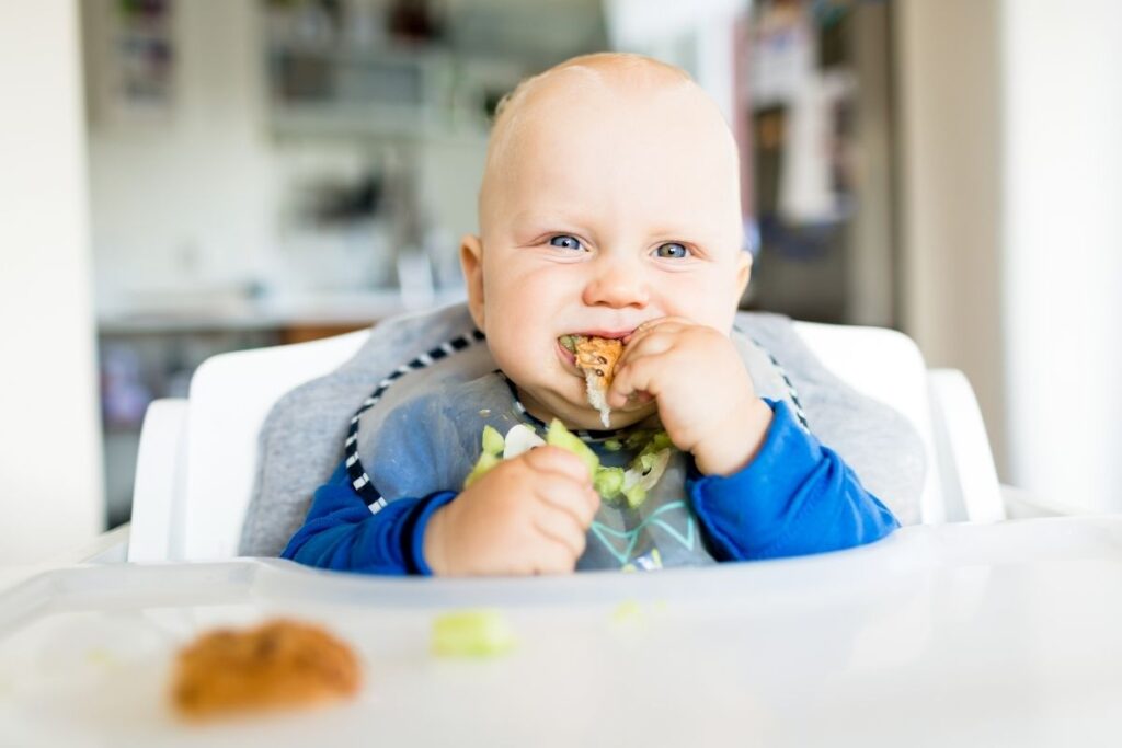 How to offer finger foods to babies A stepbystep guide Solid Start