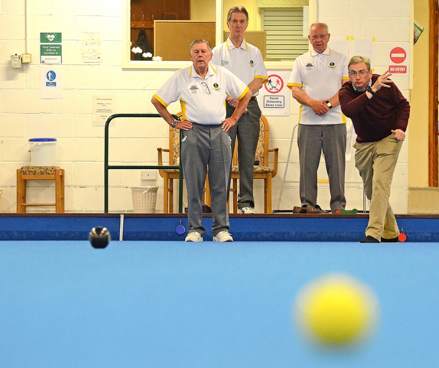 Solihull MP is bowled over as clubs reopen for indoor sport The