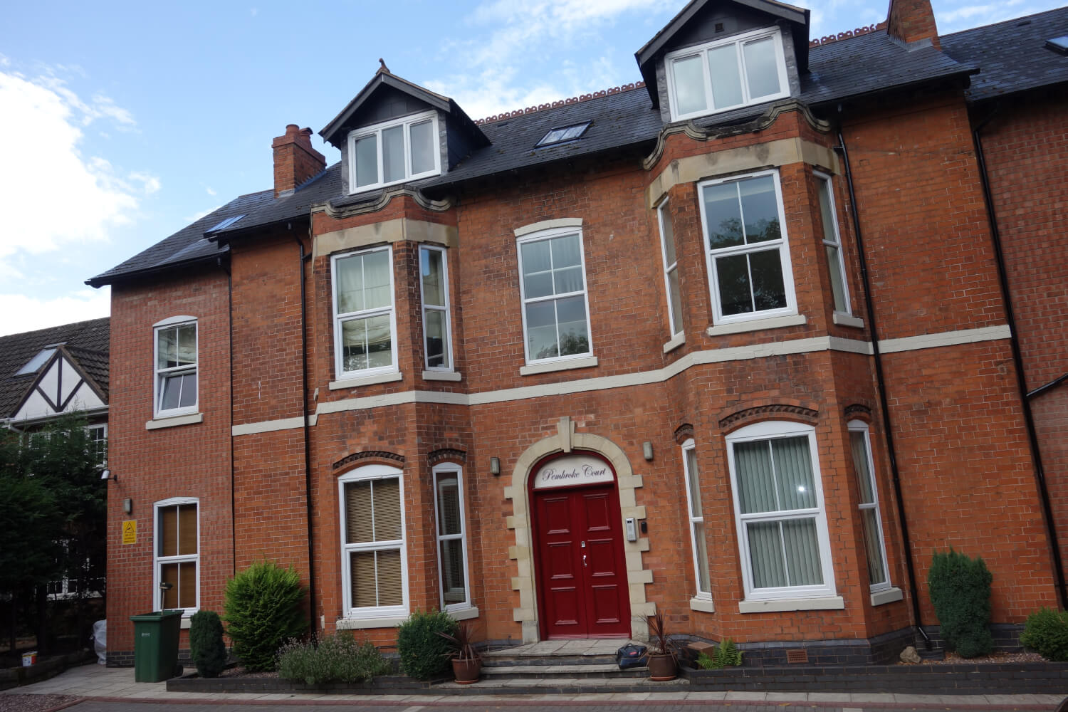 Apartment 5 Pembroke Court Old Warwick Road Solihull B92 7JQ Solihull