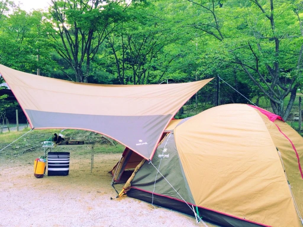 真夏のキャンプも怖くない！熱帯夜で快適に寝るために対策すべき12のこと SOllT（ソルト）キャンプ＆スポーツ情報メディア