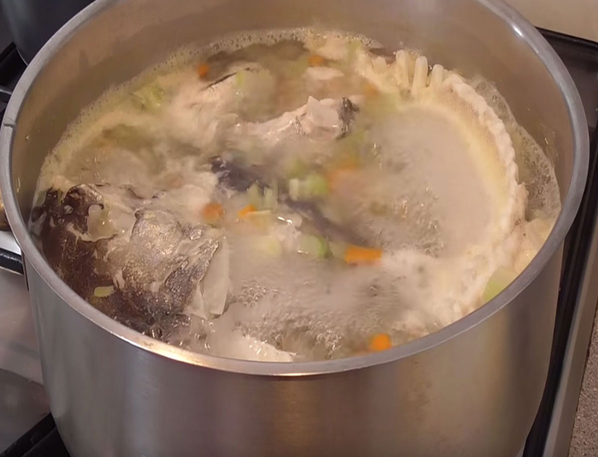 Receta de caldo de pescado, como hacer el fumet perfecto
