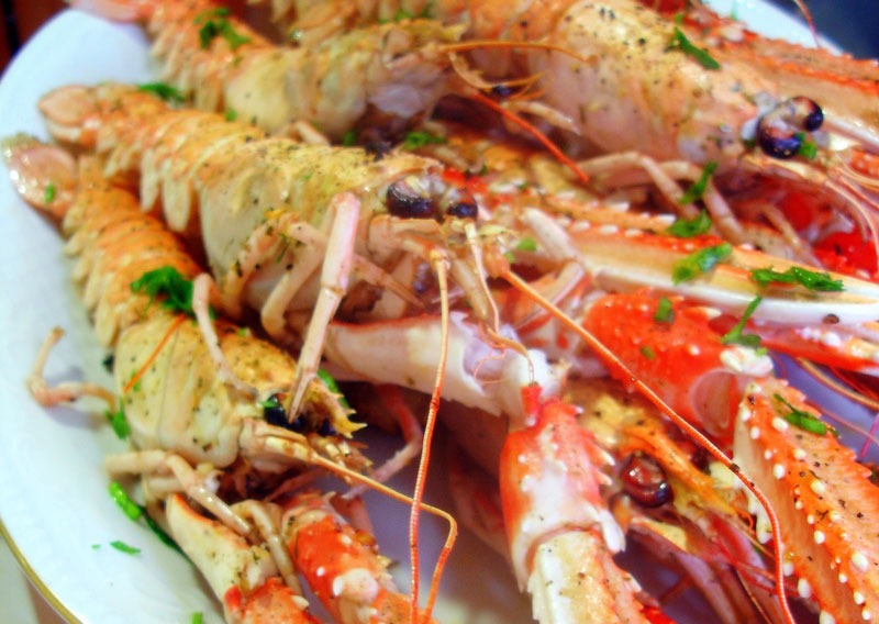 Cigalas al horno Receta fácil y sencilla para preparar