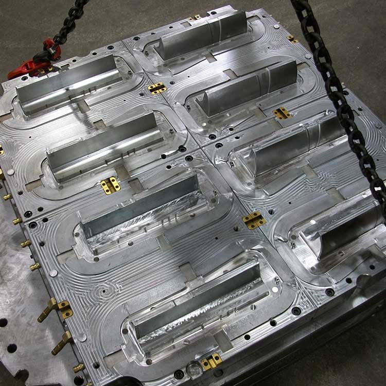 Solo Tool & Mold Ltd. Windsor, ON Canada