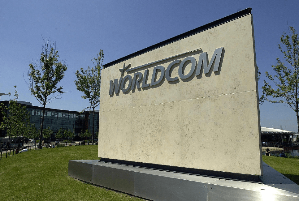 Proses Hukum dan Tata Kelola dalam Pembubaran PT Pembelajaran dari