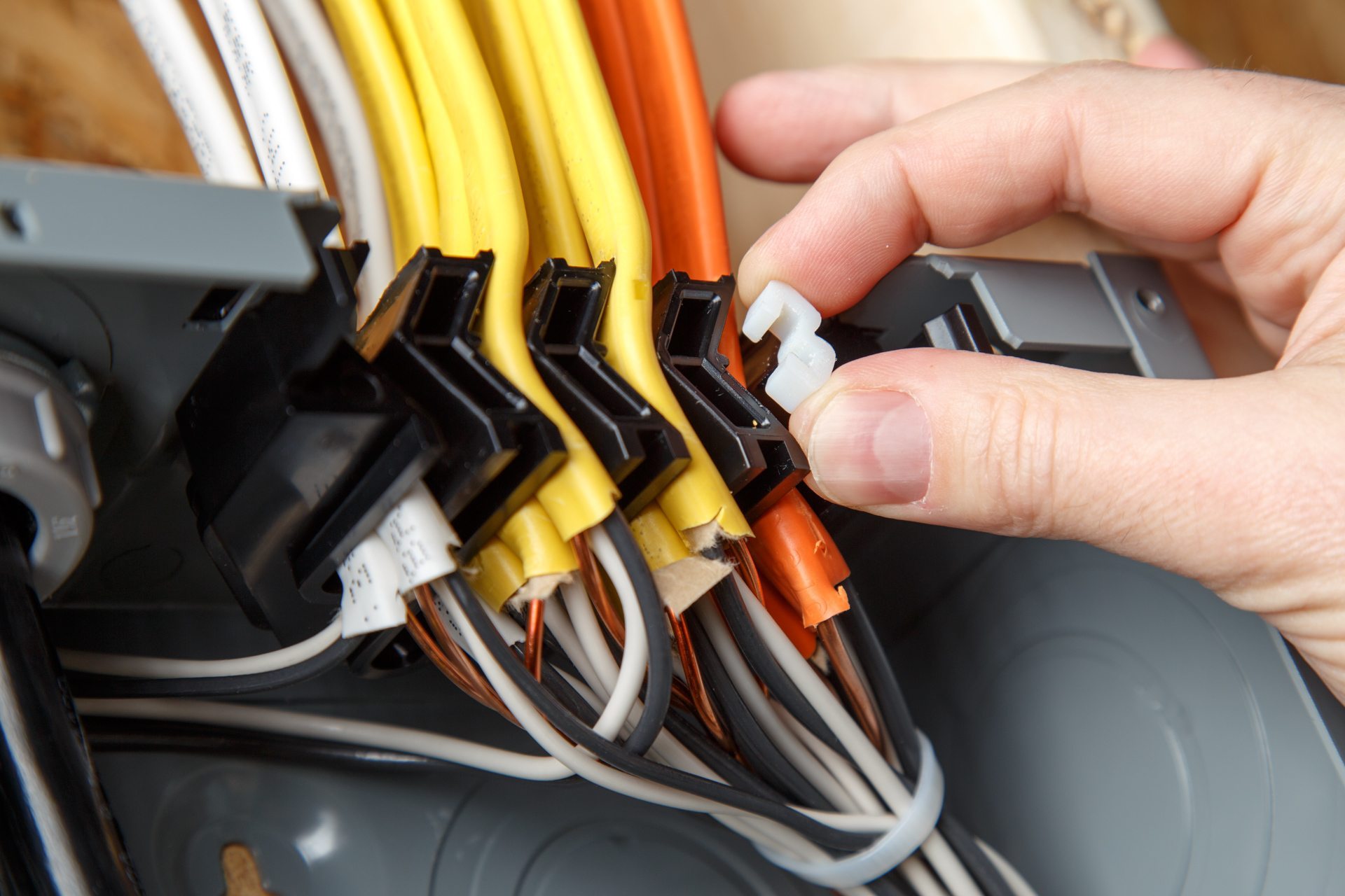 QwikGrip™ speeds up wire installation, simplifies roughin