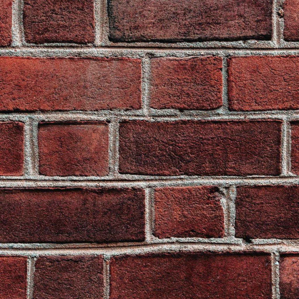Top 5 Advantages of Brick Veneer Over Other Construction Materials