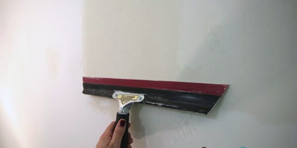 Advantages And Disadvantages of Skim Coat [4 Reasons to Apply]