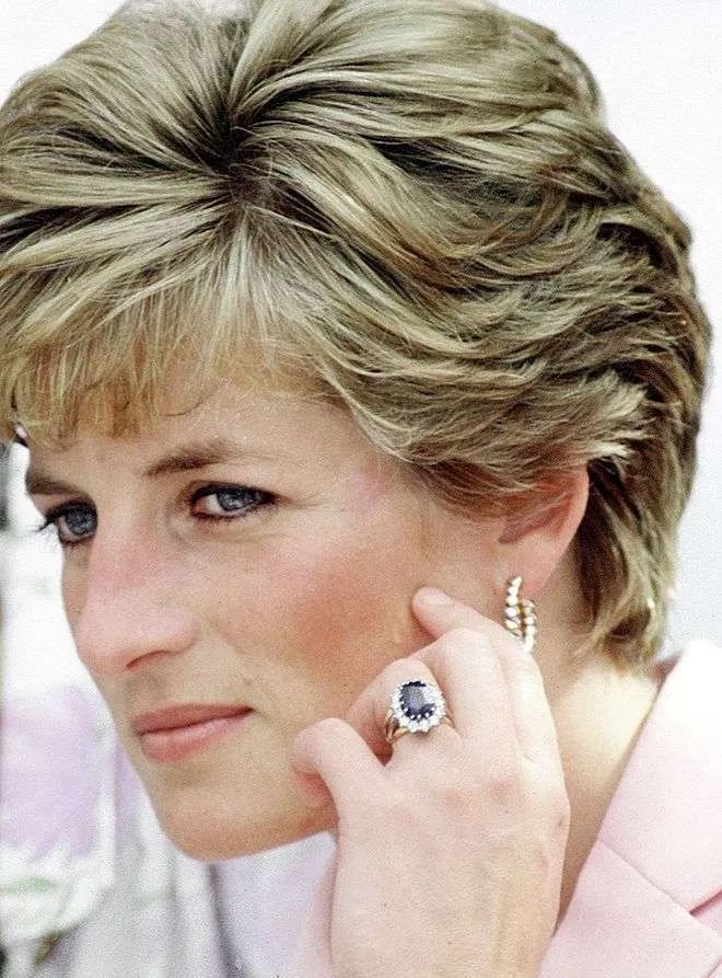 British royal engagement rings through history Something About Rocks