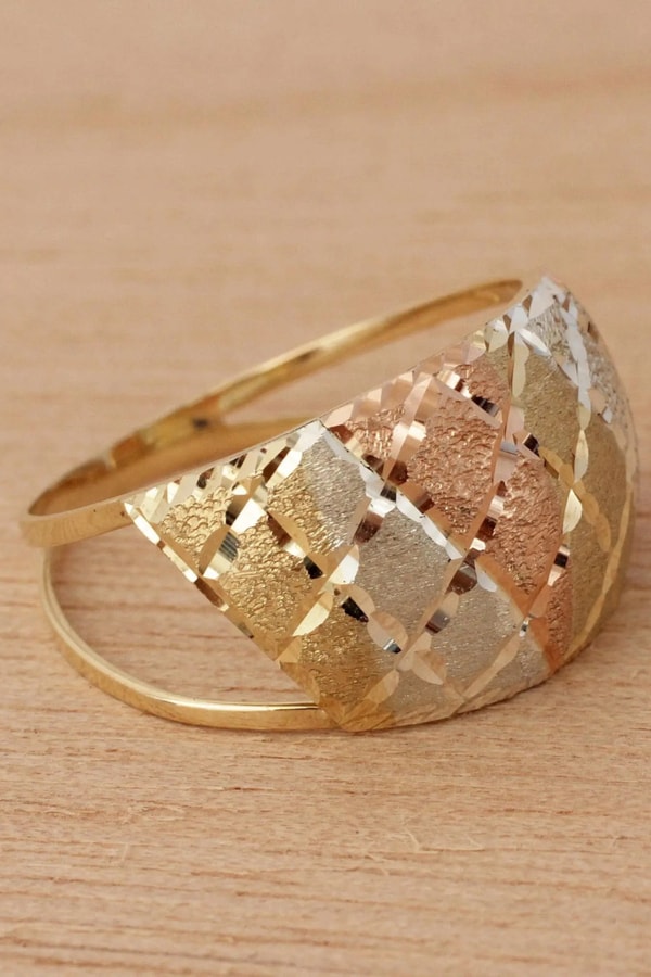 How Much Is 10k Gold Ring Worth?