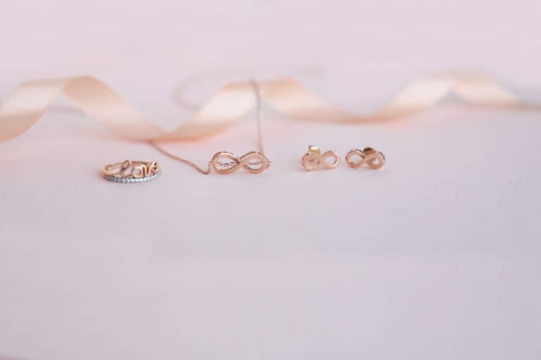 Red Gold vs. Pink Gold vs. Rose Gold What's the Difference?