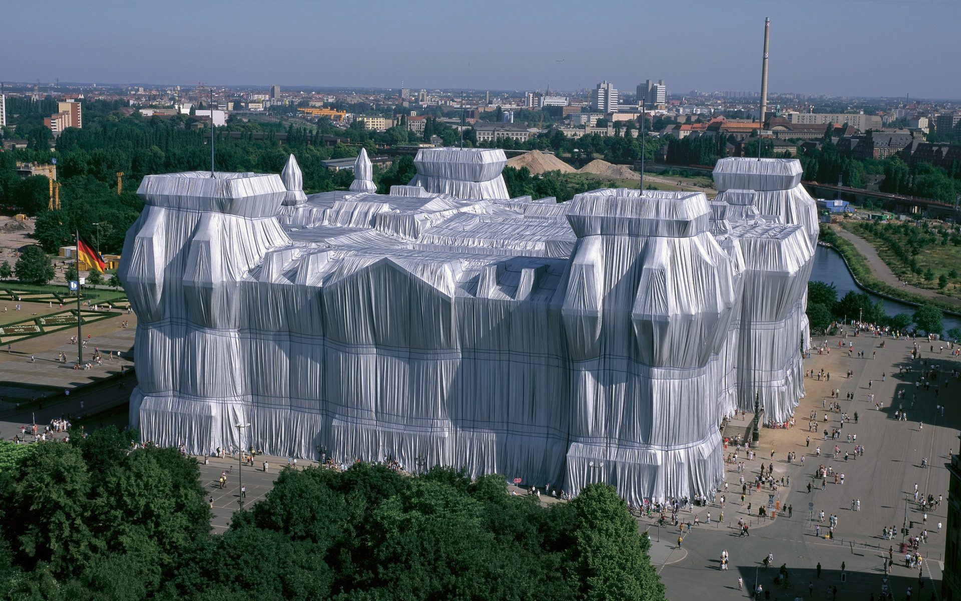 Remembering Christo, The Artist Who Wrapped The World Something Curated