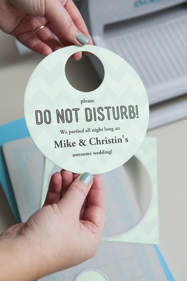 DIY your own wedding do not disturb door signs!