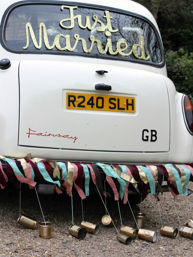 15 Awesome Ideas To Embellish Your Wedding Getaway Car!