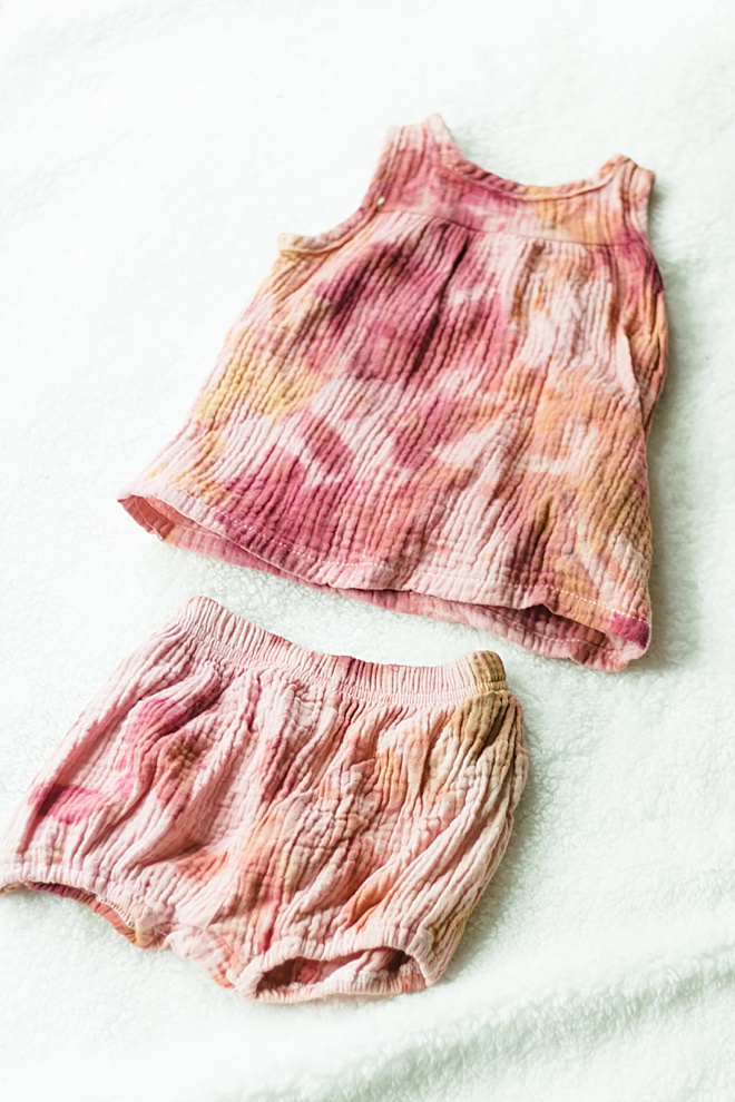DIY Ice Dye TieDye with Rit Powder Dye Baby Outfits