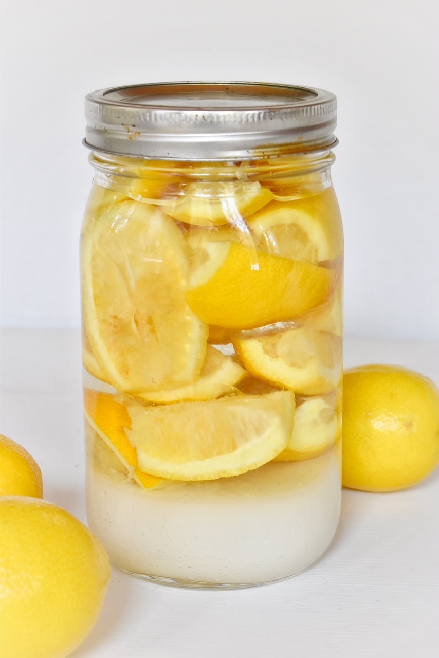 Homemade Lemon Liqueur Recipe ⋆ SomeTyme Place