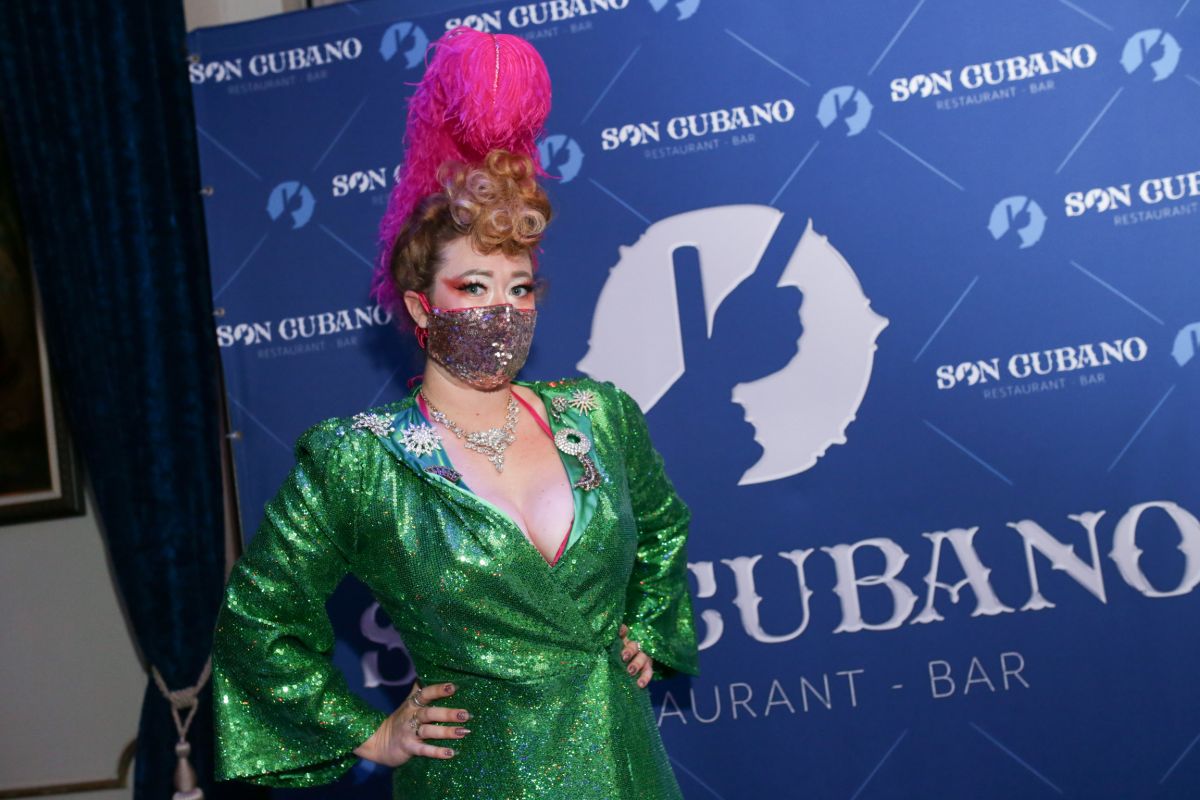 The Selfie SON CUBANO RestaurantBar