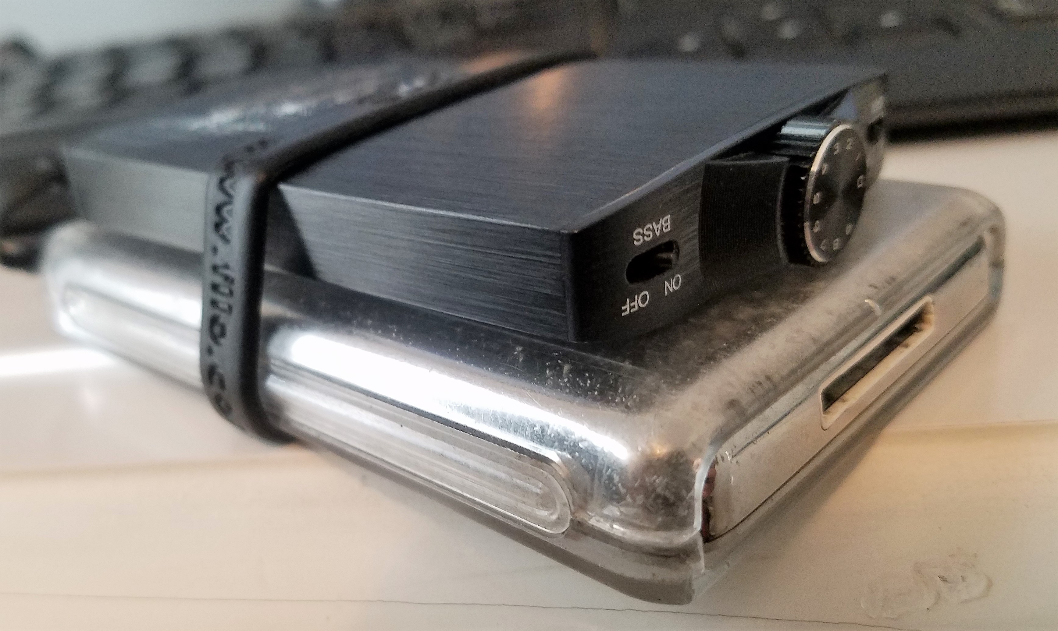 dopeoplestillbuyiPods Sonic Elevation