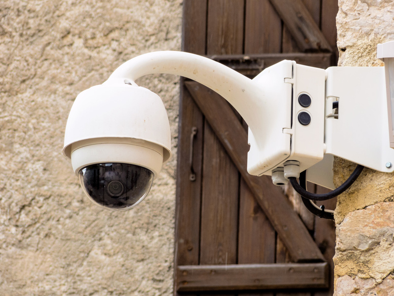 Top Five Reasons You Should Invest in a High Quality Alarm System for