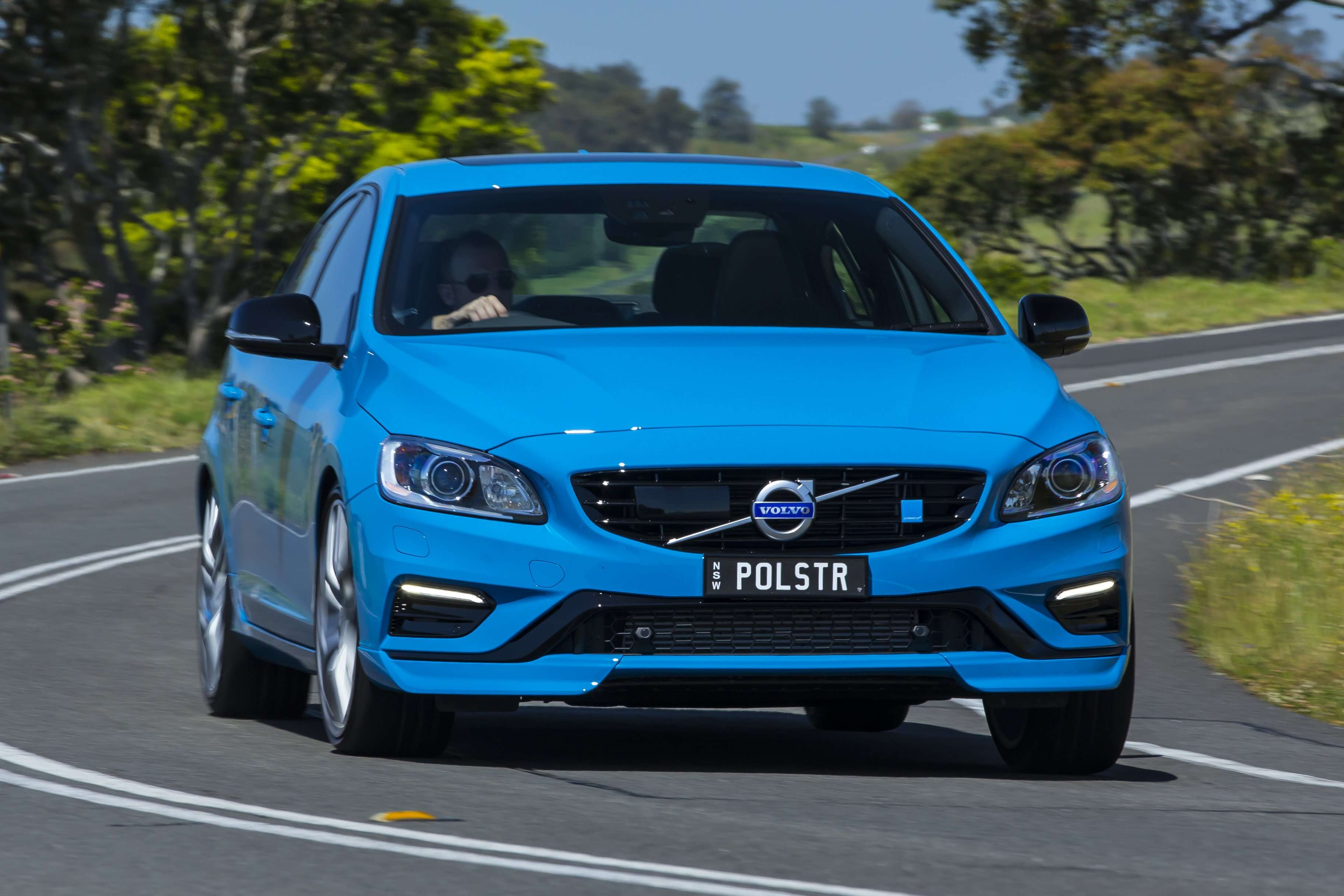 Review 2015 Volvo S60 Polestar