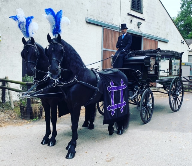 Horse and Carriage Funeral Kent Sonny Hillier Horse & Carriage Hire