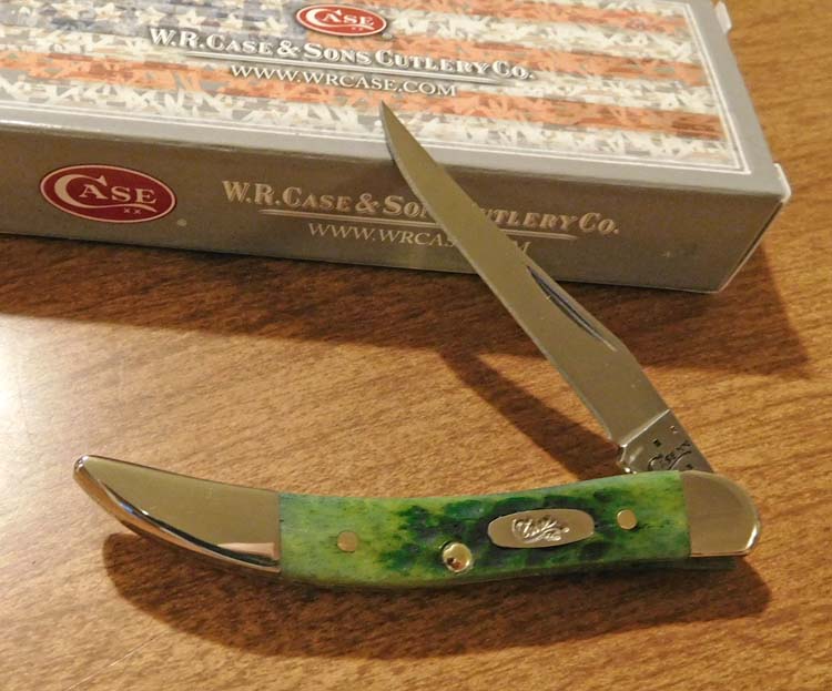 CASE GREEN APPLE KNIVES