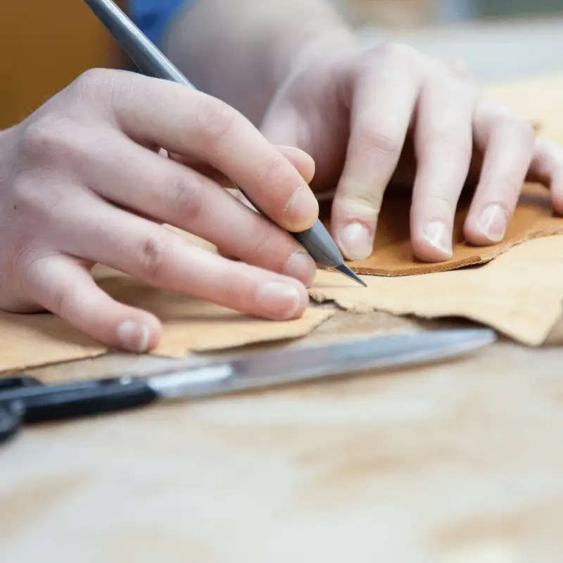 Bobs vs Toms the Showdown