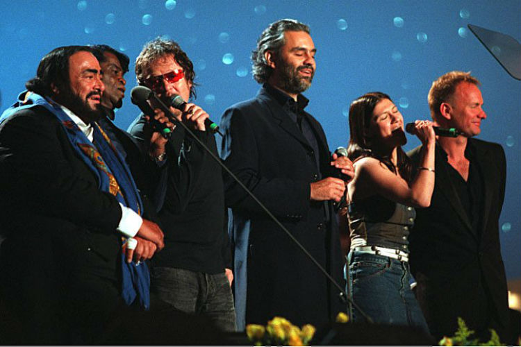 Luciano Pavarotti και James Brown Όταν δυο μουσικοί κόσμοι ενώθηκαν