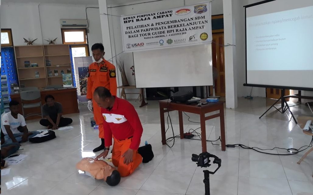 SAR R4 Gelar Pelatihan Kepada Para Tour Guide