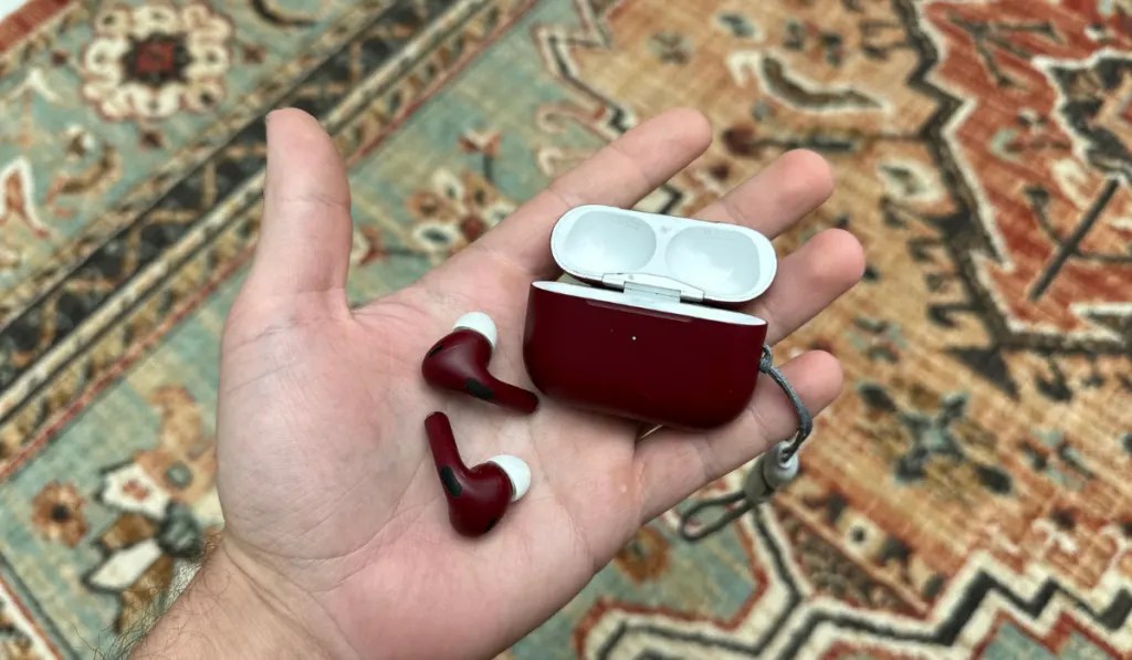 How Can You Track Lost or Stolen AirPods? Sorta Techy