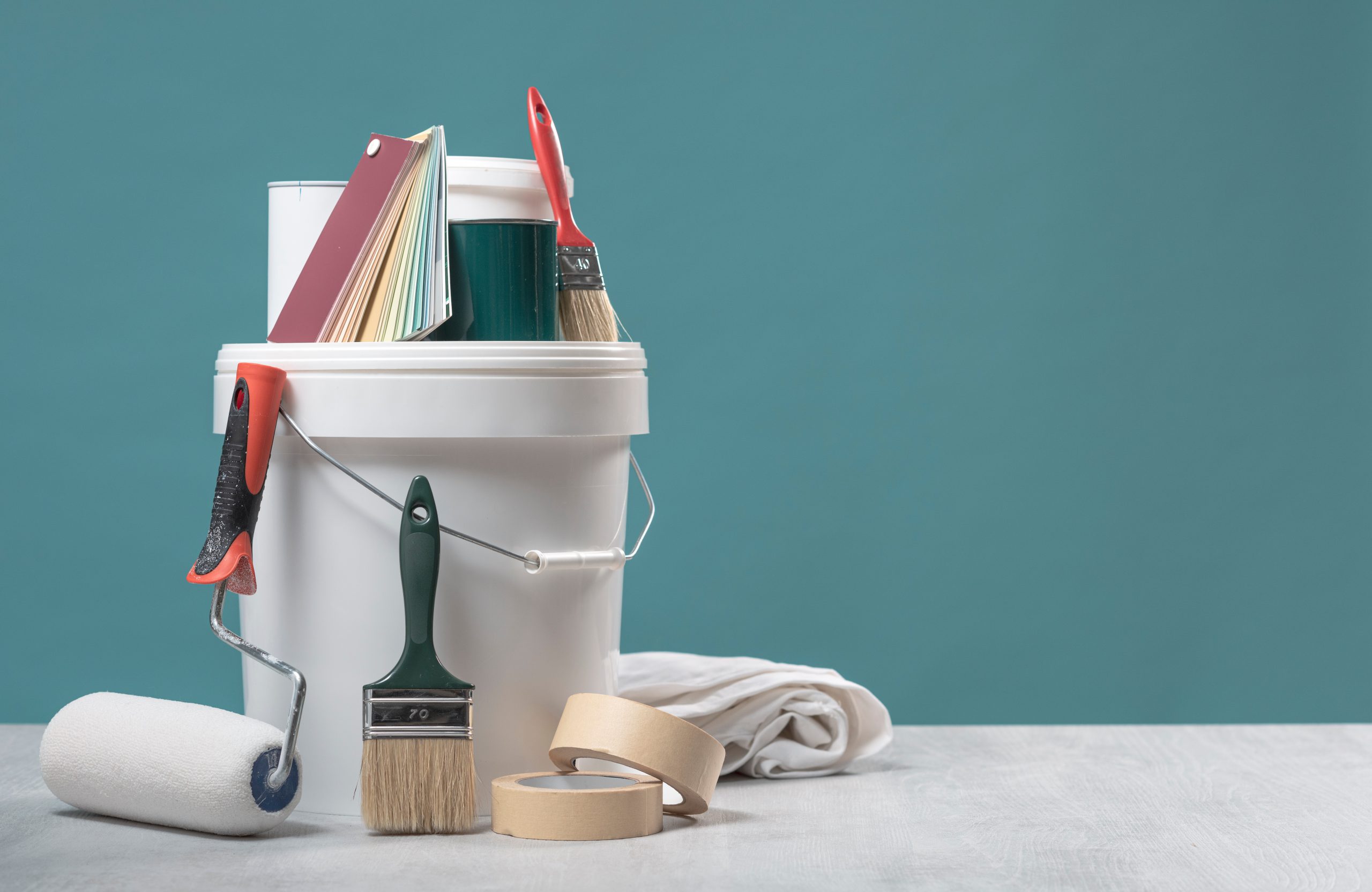 WHAT IS THE BEST EMULSION PAINT FOR INTERIOR WALLS? Sosolid Decorators