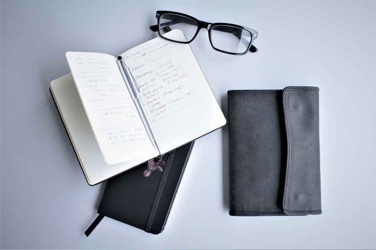 フランス生まれの手帳“モレスキン”。本革の専用カバーのご紹介。 sot（ソット）公式サイト オンラインストア