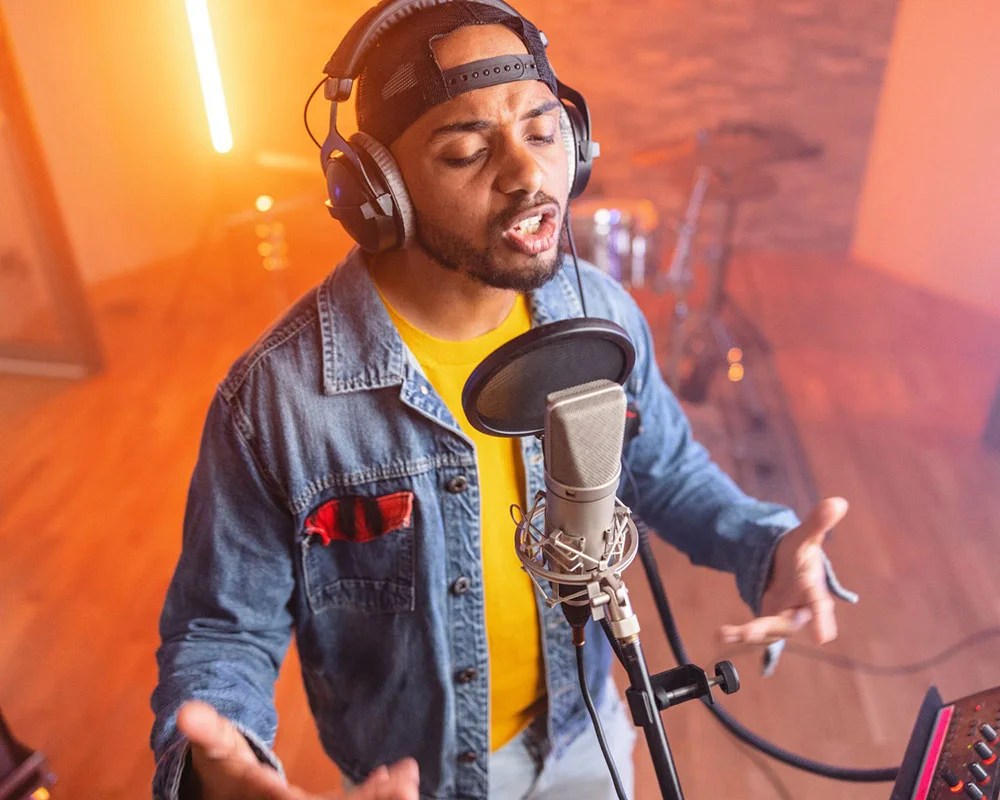 What Autotune Do Rappers Use? (2024)