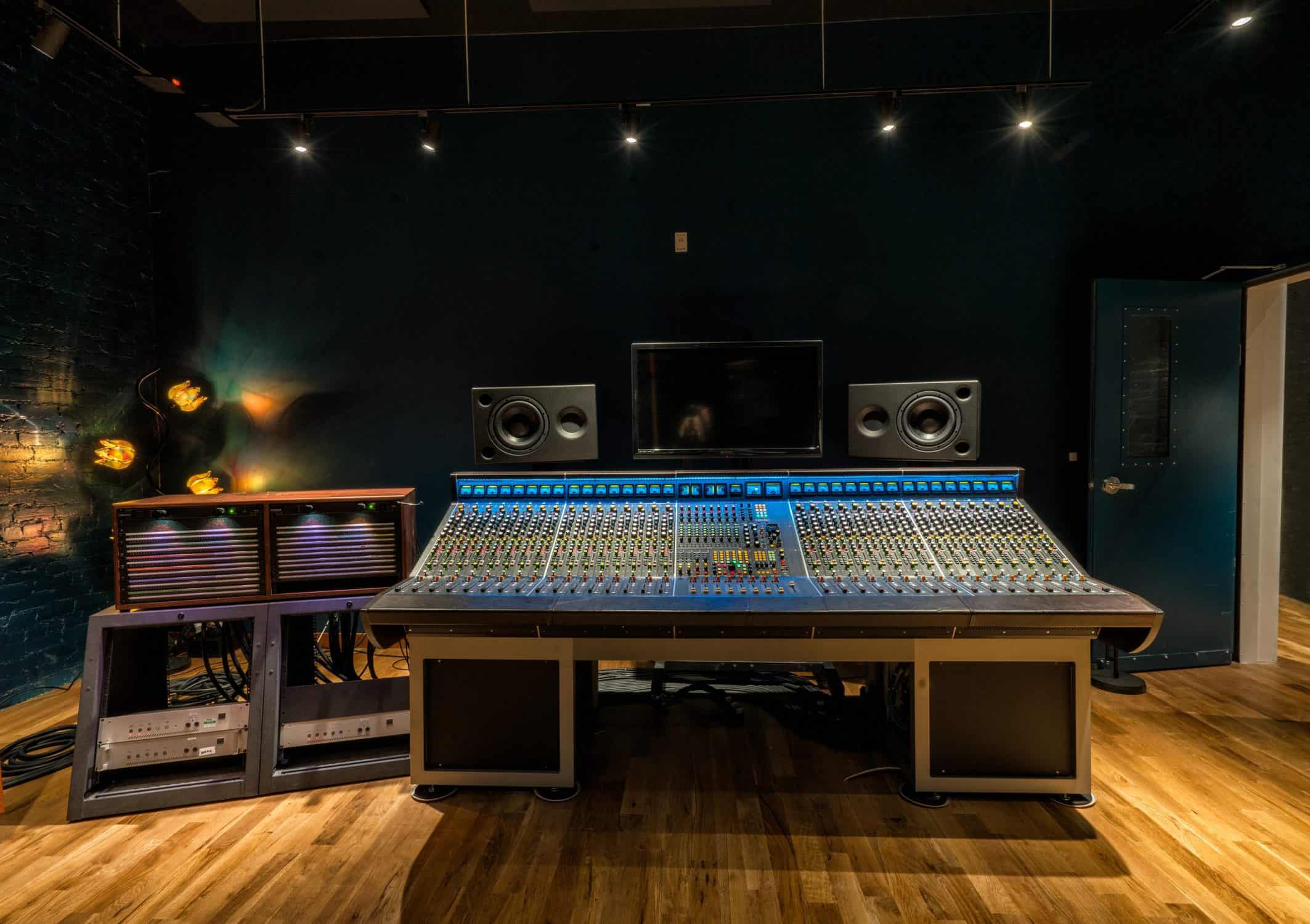 ZR24 Console 1 Sound Techniques