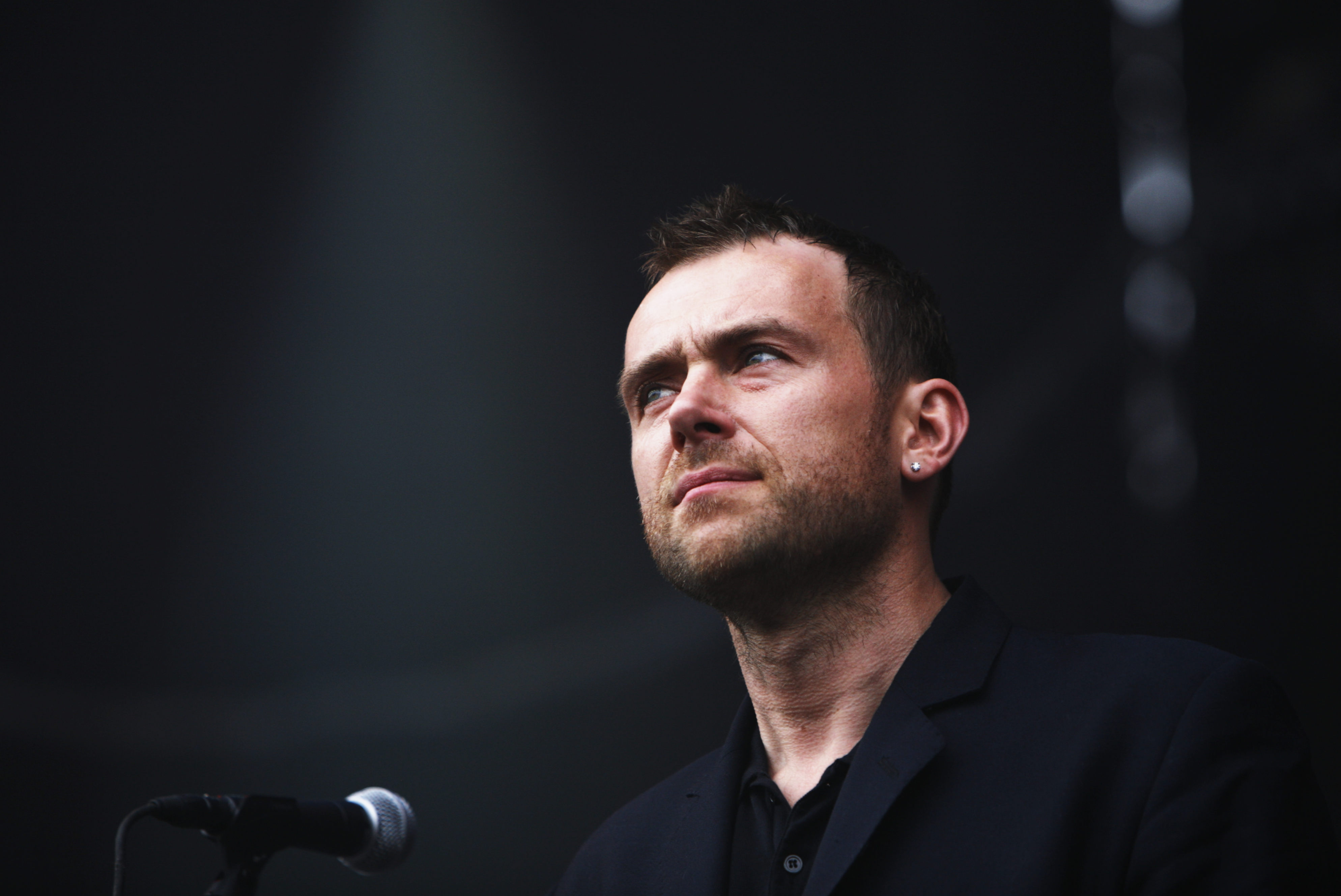Damon Albarn løfter endelig sløret for soloalbum / Nyhed