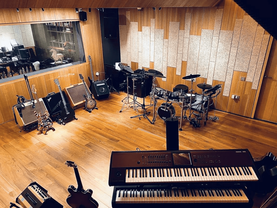 Guitar Studio Acoustics Design & Built