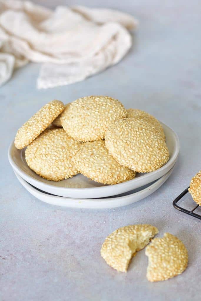 Baksam Middle Eastern Sesame Seed Cookies