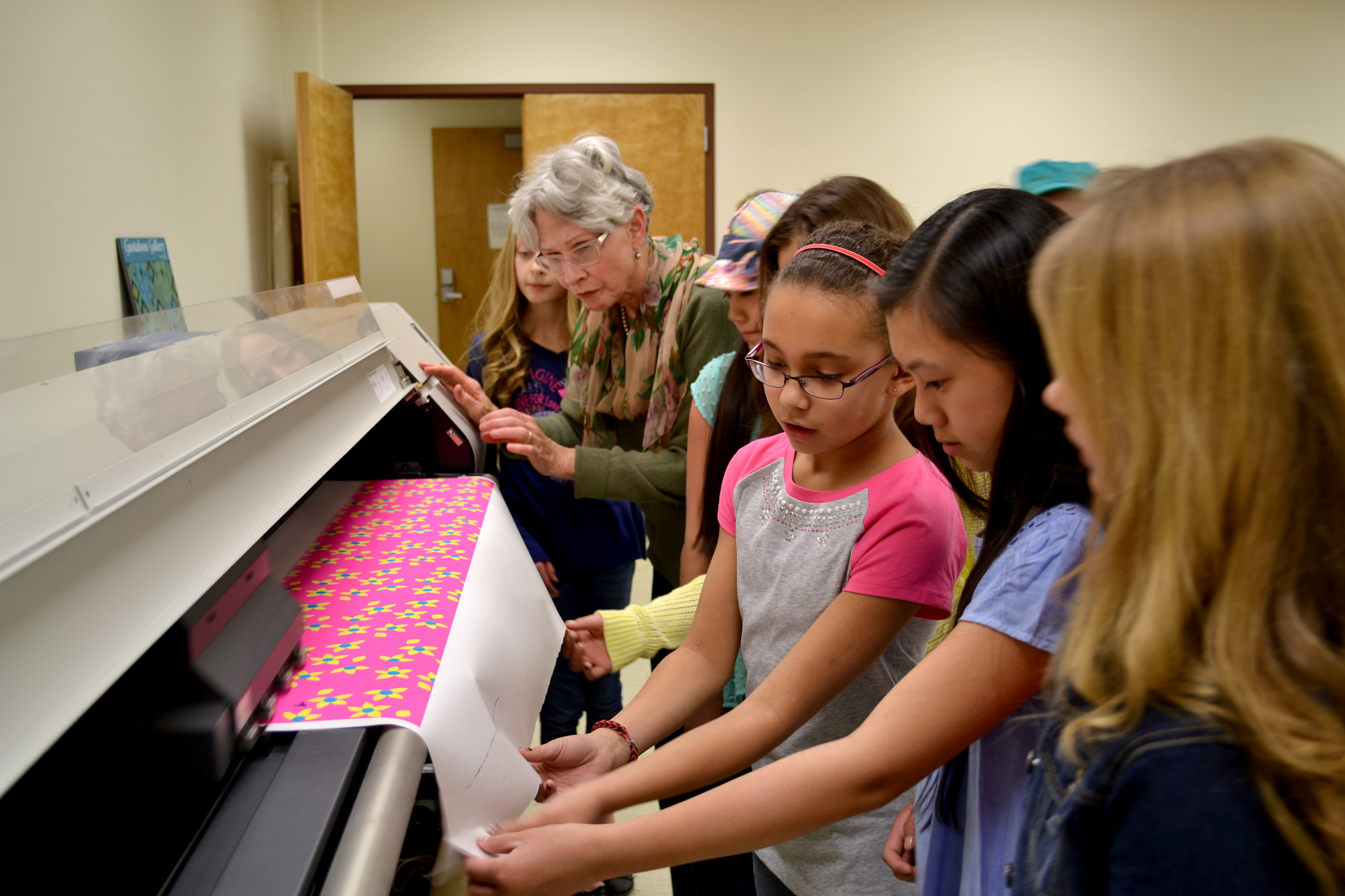 STEM program teaches middle school girls Fashion FUNdamentals