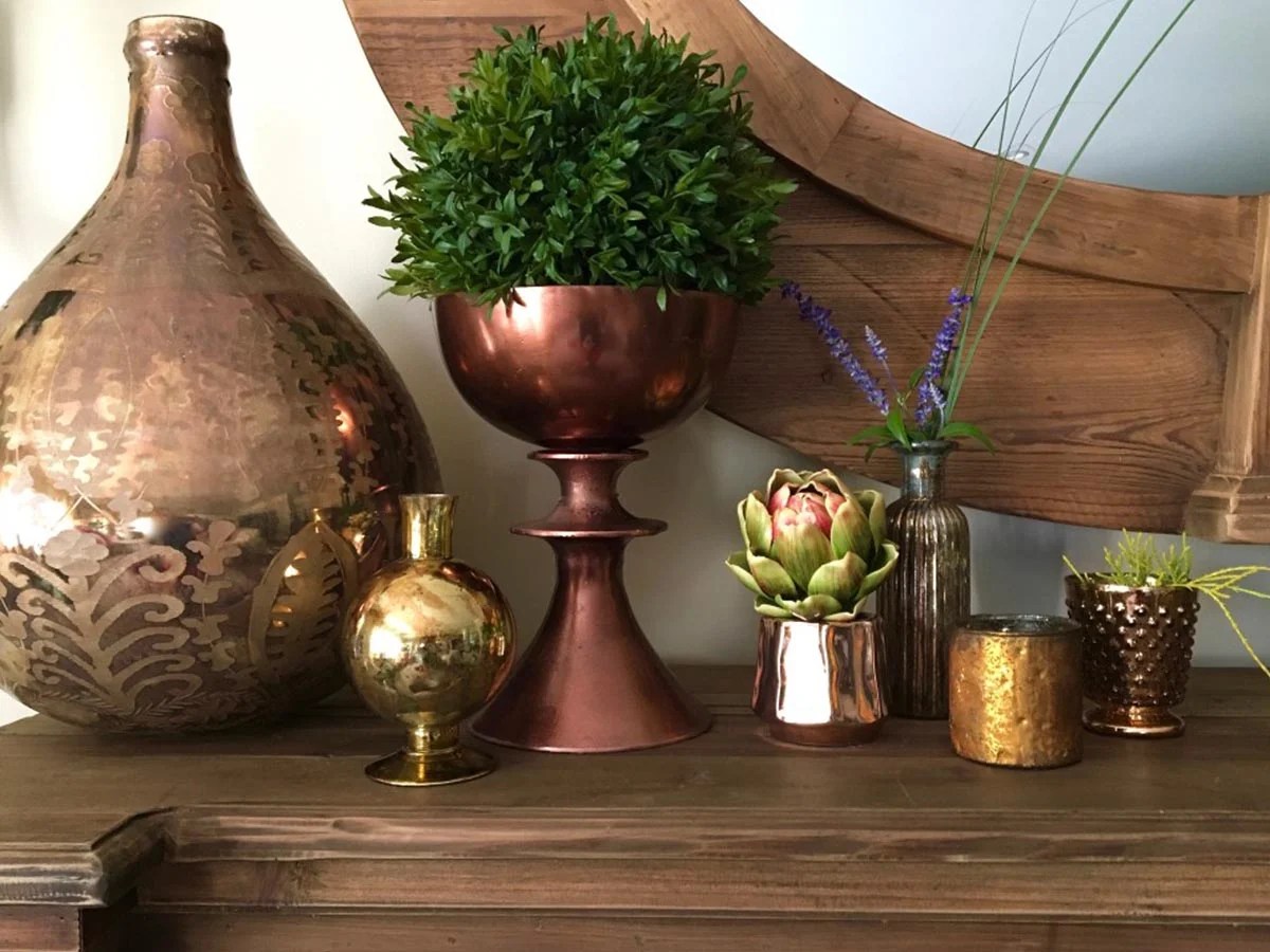 Decor Source Foot Prints