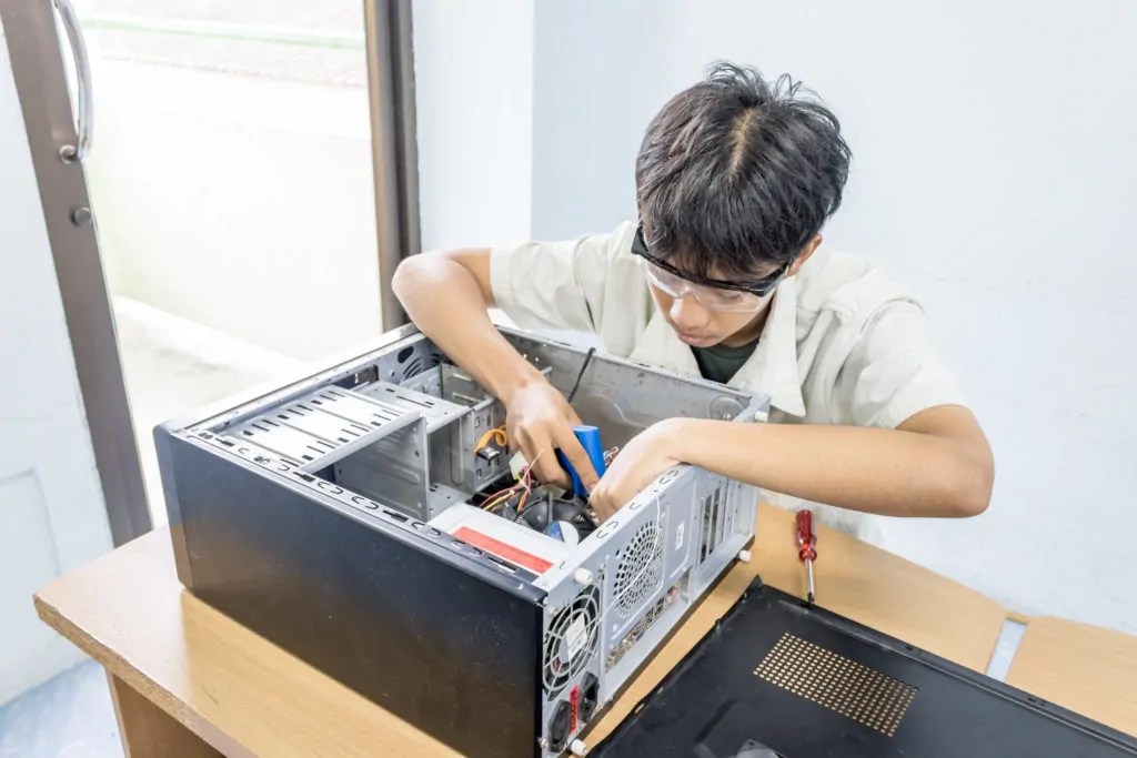 3 Reasons Why Computer Maintenance Is Important SourceIt 