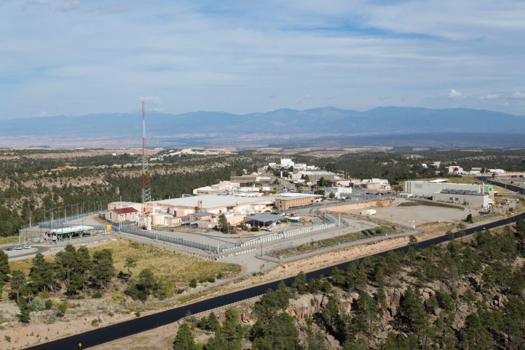 Los Alamos labs contractor settles state violation; has federal notice for more issues • Source